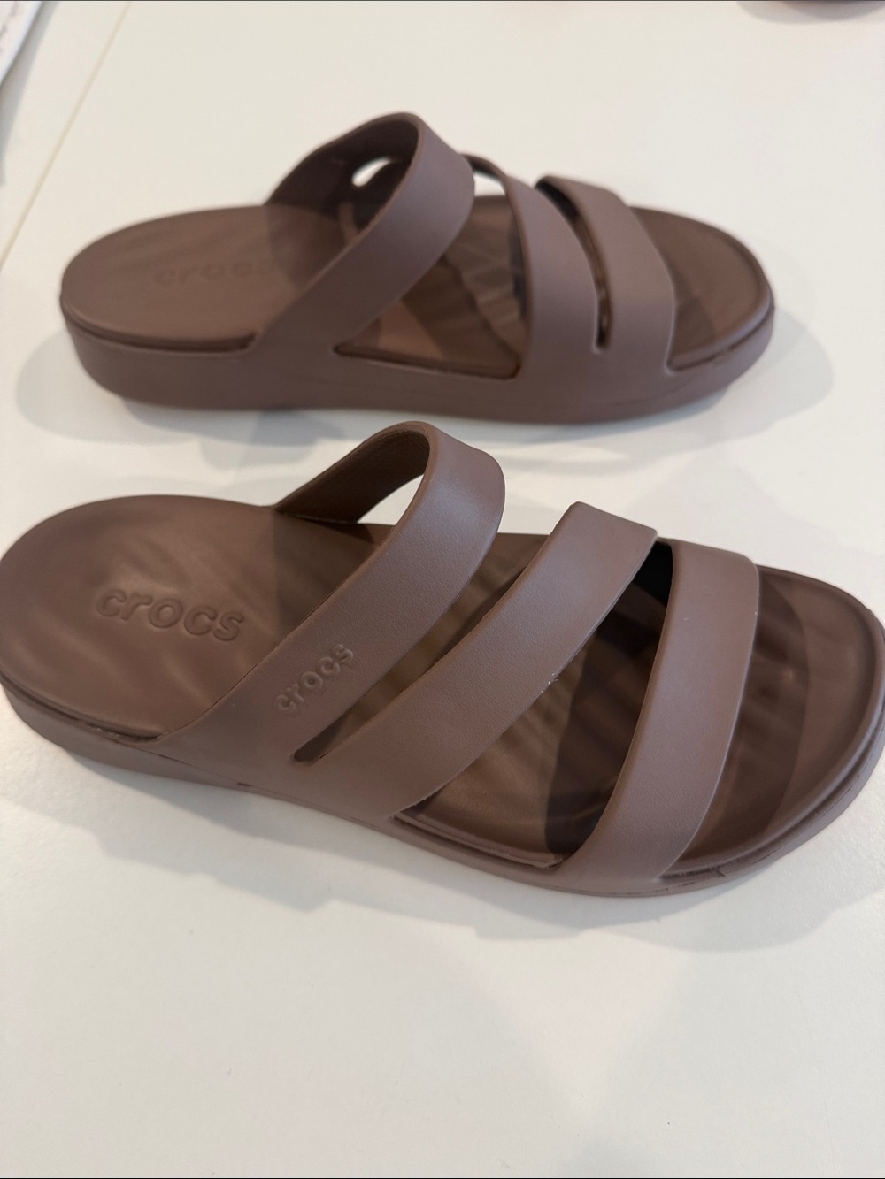 CROCS Women's 8- getaway strappy - truffle color. Never worn